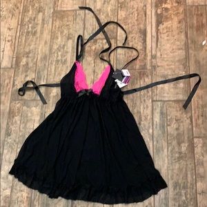 Medium black and pink lingerie